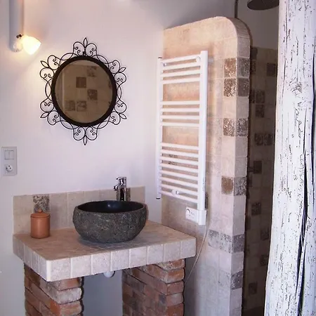 فندق مبيت وإفطار On Dirait Le Sud Chambres D'hotes Dans Village Proche Ales En Cevennes Saint Julien Les Rosiers